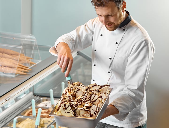 Joygelato-gelatiere-con-vaschetta-720x544px