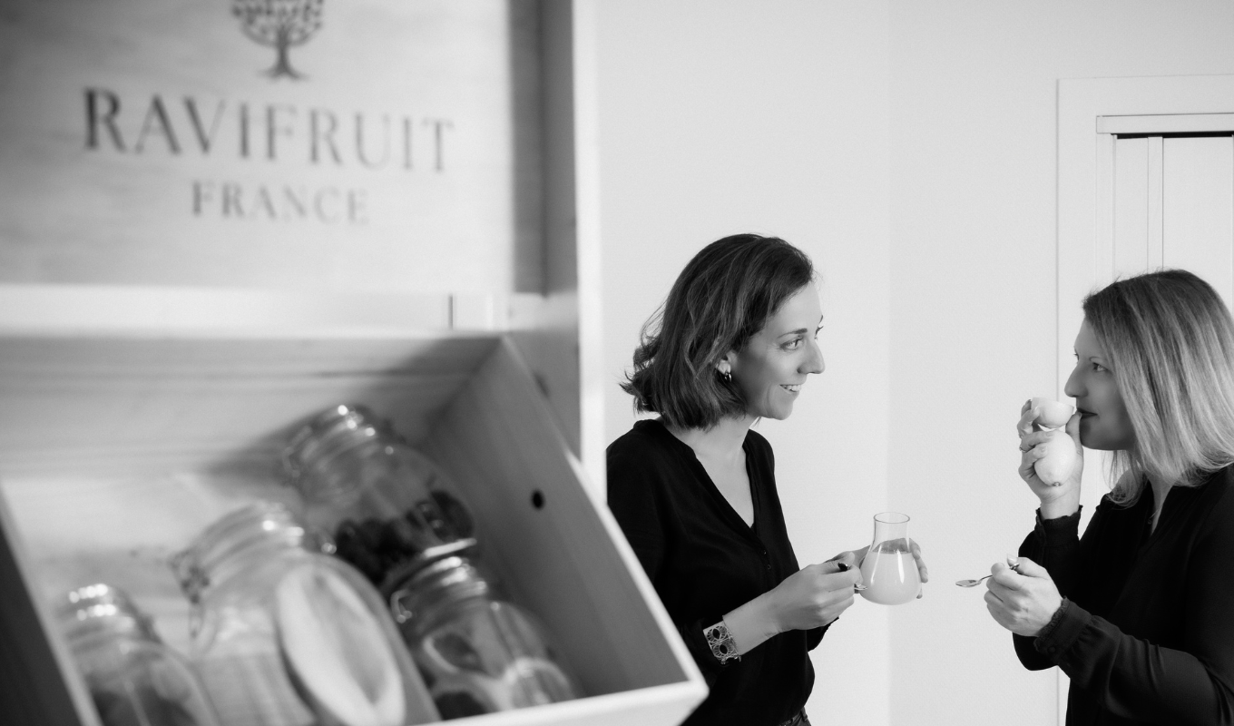 Ravifruit - Master Assembler - Anais and Marie Cecile