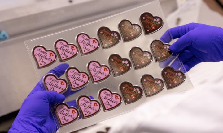 Dobla heart mother day decorations