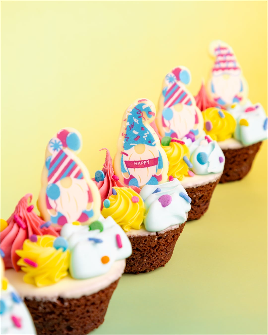 Graffiti Sprinkles gnomes cupcakes