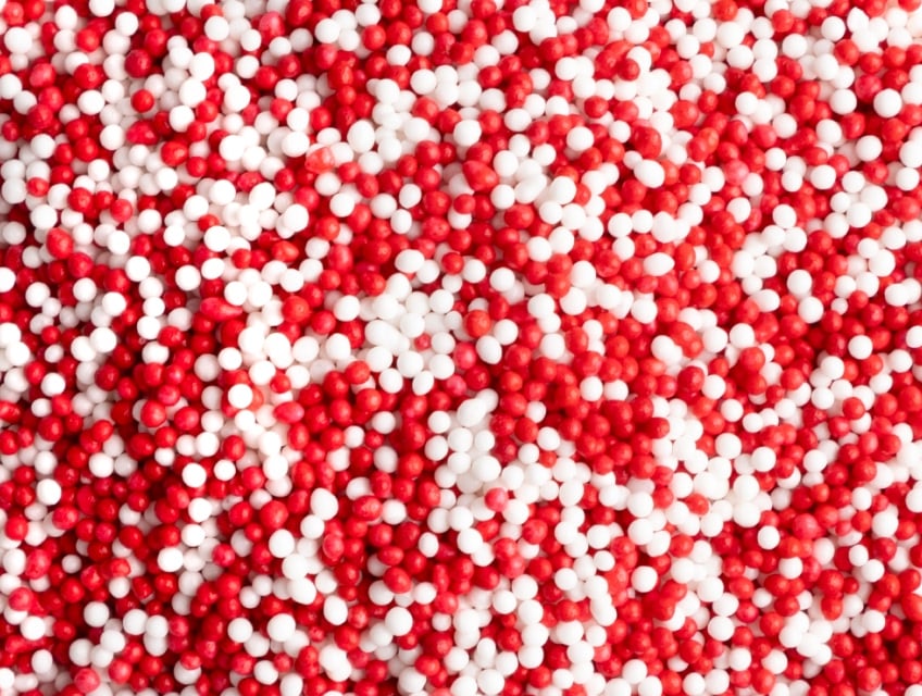 Graffiti Sprinkles red white nonpareils