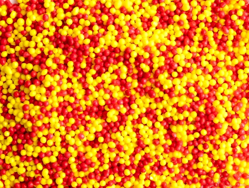 Graffiti Sprinkles red yellow nonpareils