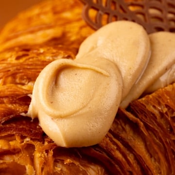 IRCA Since croissant cream