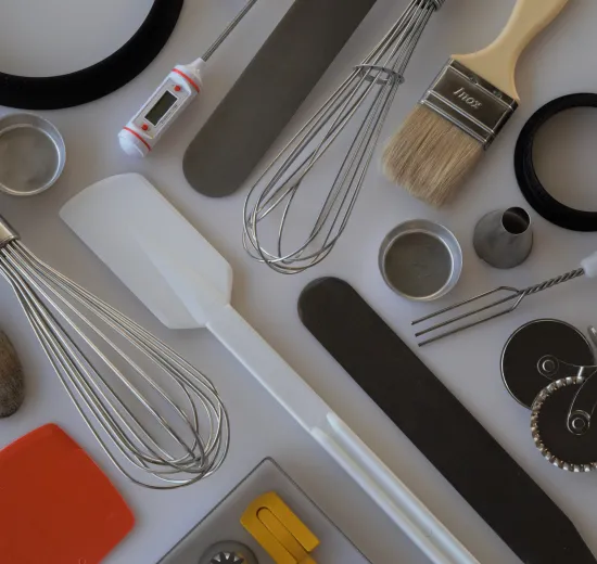 CREAMY CHOCOLATE MOUSSE (basic recipes)