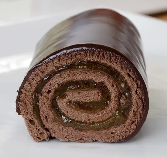 CHOCOLATE SWISS ROLL (IRCA GENOISE CHOC)